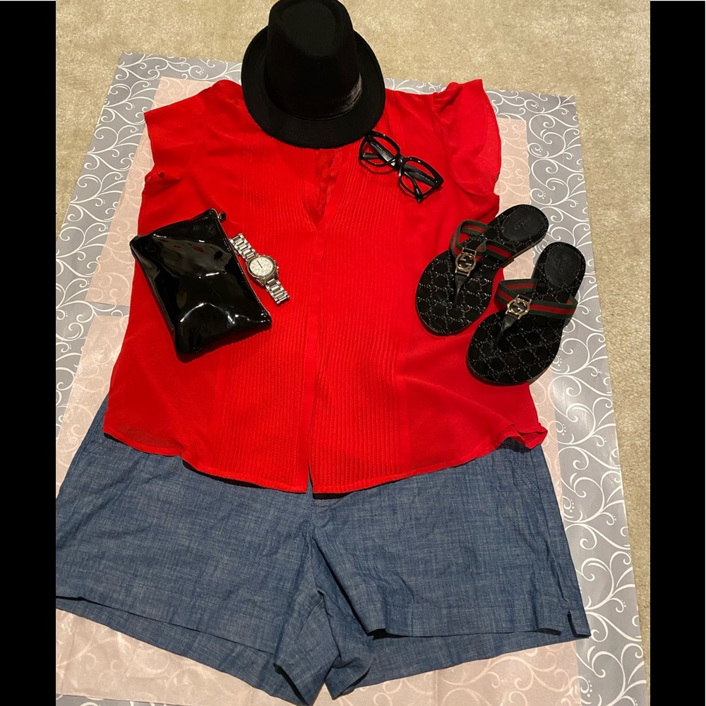 Cute Sassy.🔥♦️in the ruff.